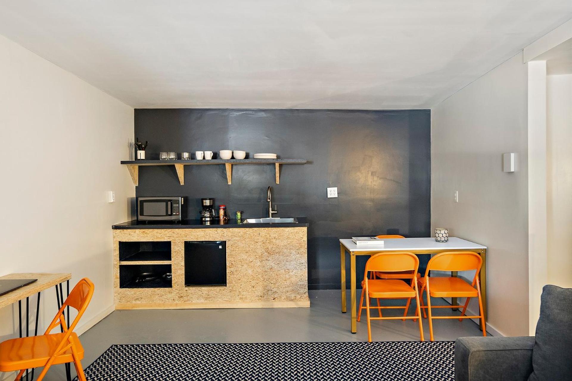 The Brooks Motel Hillsdale ภายนอก รูปภาพ
