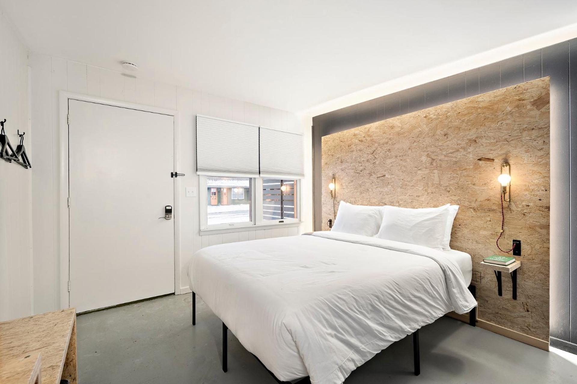 The Brooks Motel Hillsdale ภายนอก รูปภาพ